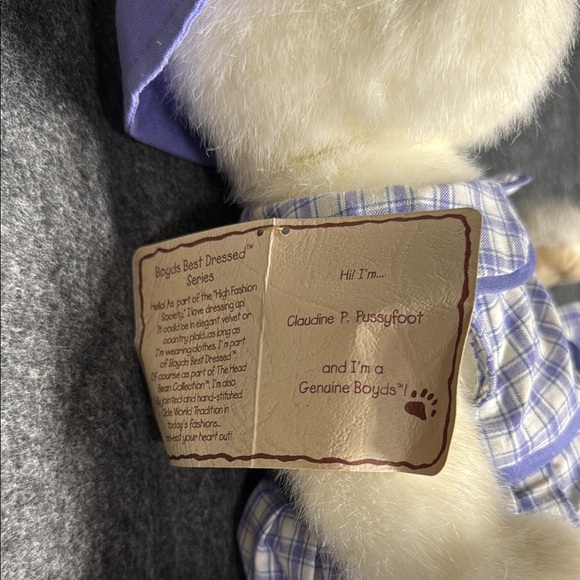 Boyd’s Plush Cat with Purple Dress and Hat - Picture 6 of 9